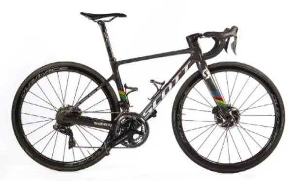 Road bicycle showing its triangular frame